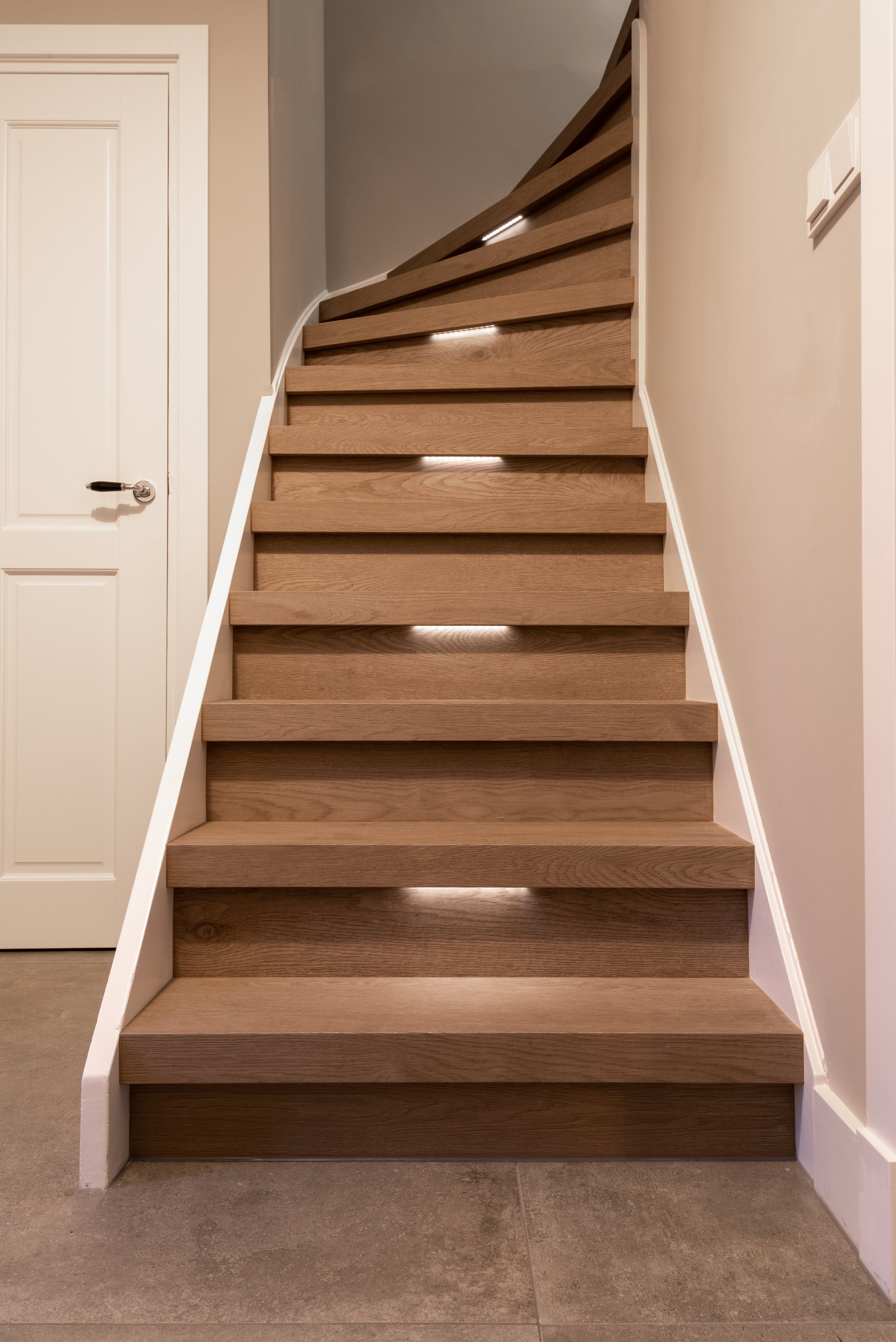 VICstairs_Tarkett_Chatillon_Oak_Beige_03062.jpg